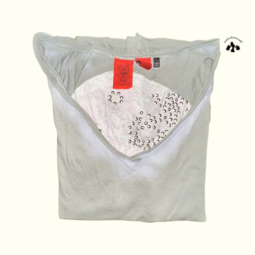 A&G short sleeve size L skull with rhinestones